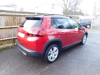 Used Peugeot 2008 2019 for sale - 77226188: Photo