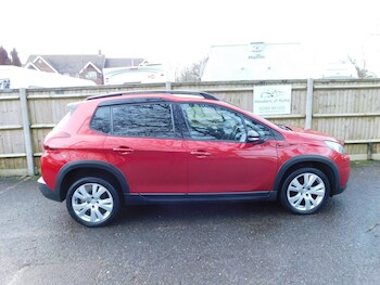 Used Peugeot 2008 2019 for sale - 78253653: Photo
