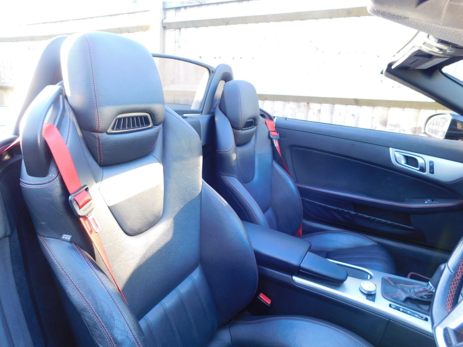 Used Mercedes-Benz SLK 2011 for sale - 77094522: Photo 18