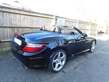 Used Mercedes-Benz SLK 2011 for sale - 77094522: Photo