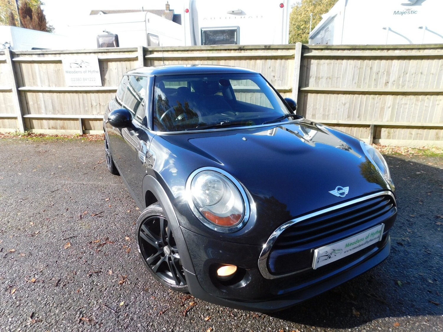 Used MINI Hatch 2015 for sale - 76437139: Photo 1