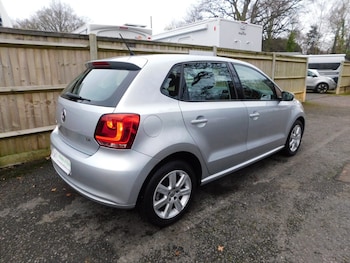 Used Volkswagen Polo 2010 for sale - 77037185: Photo