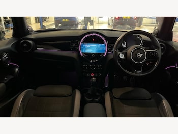 Used MINI Hatch 2022 for sale - 76675007: Photo