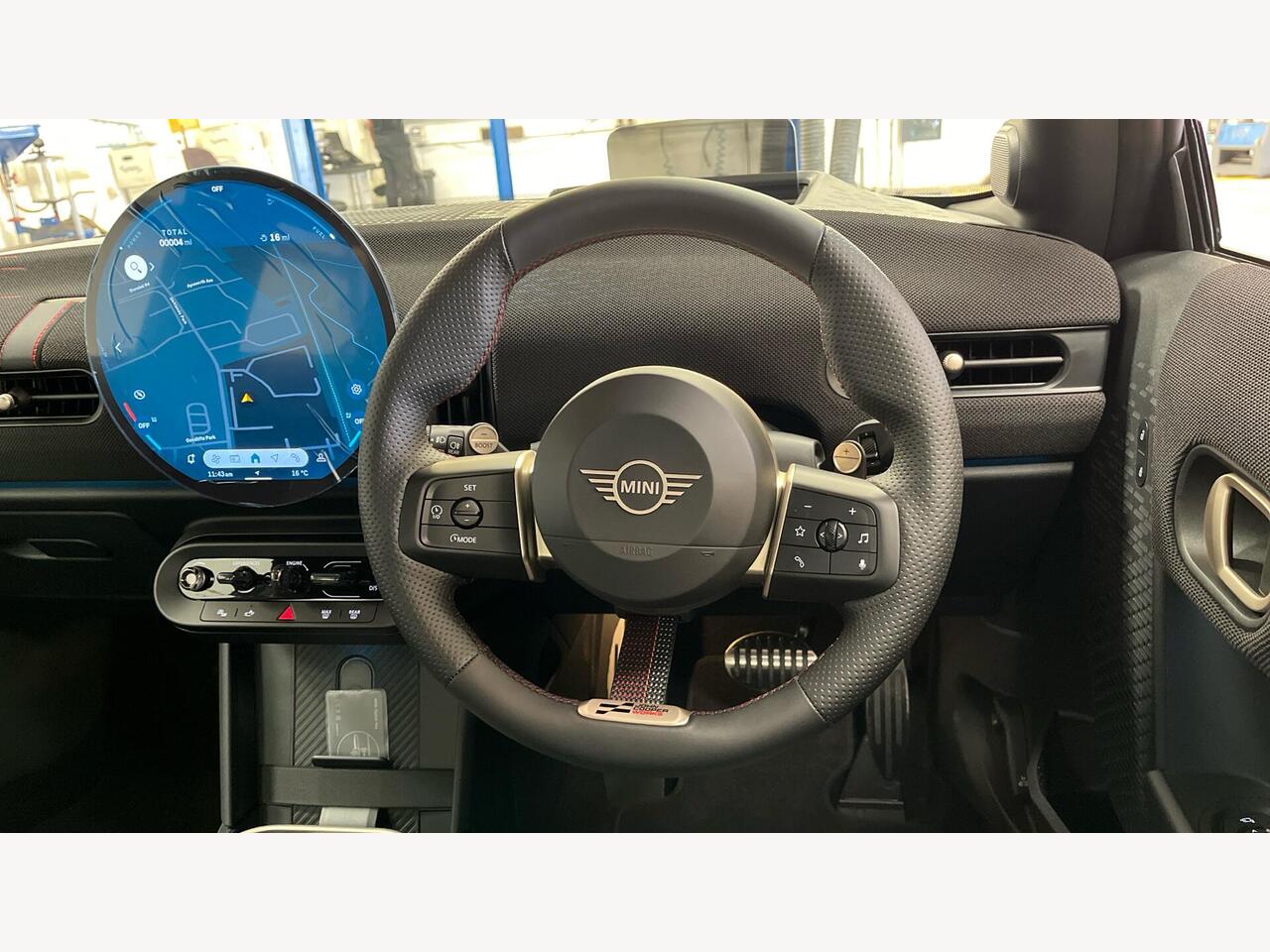 Used MINI Cooper 2025 for sale - 76680330: Photo 5