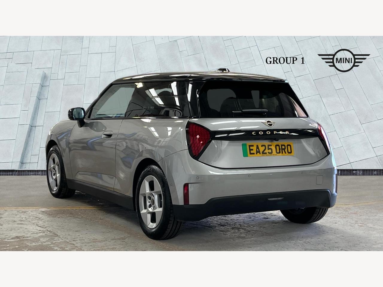 Used MINI Cooper 2025 for sale - 76678192: Photo 2