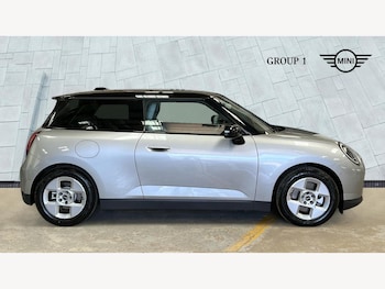 Used MINI Cooper 2025 for sale - 76678192: Photo
