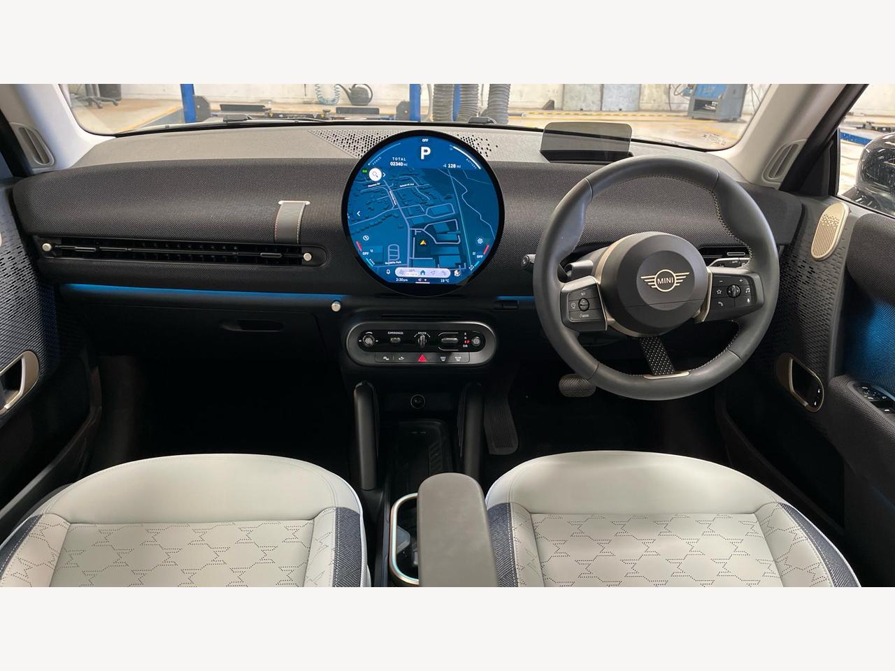 Used MINI Cooper 2025 for sale - 76678192: Photo 4