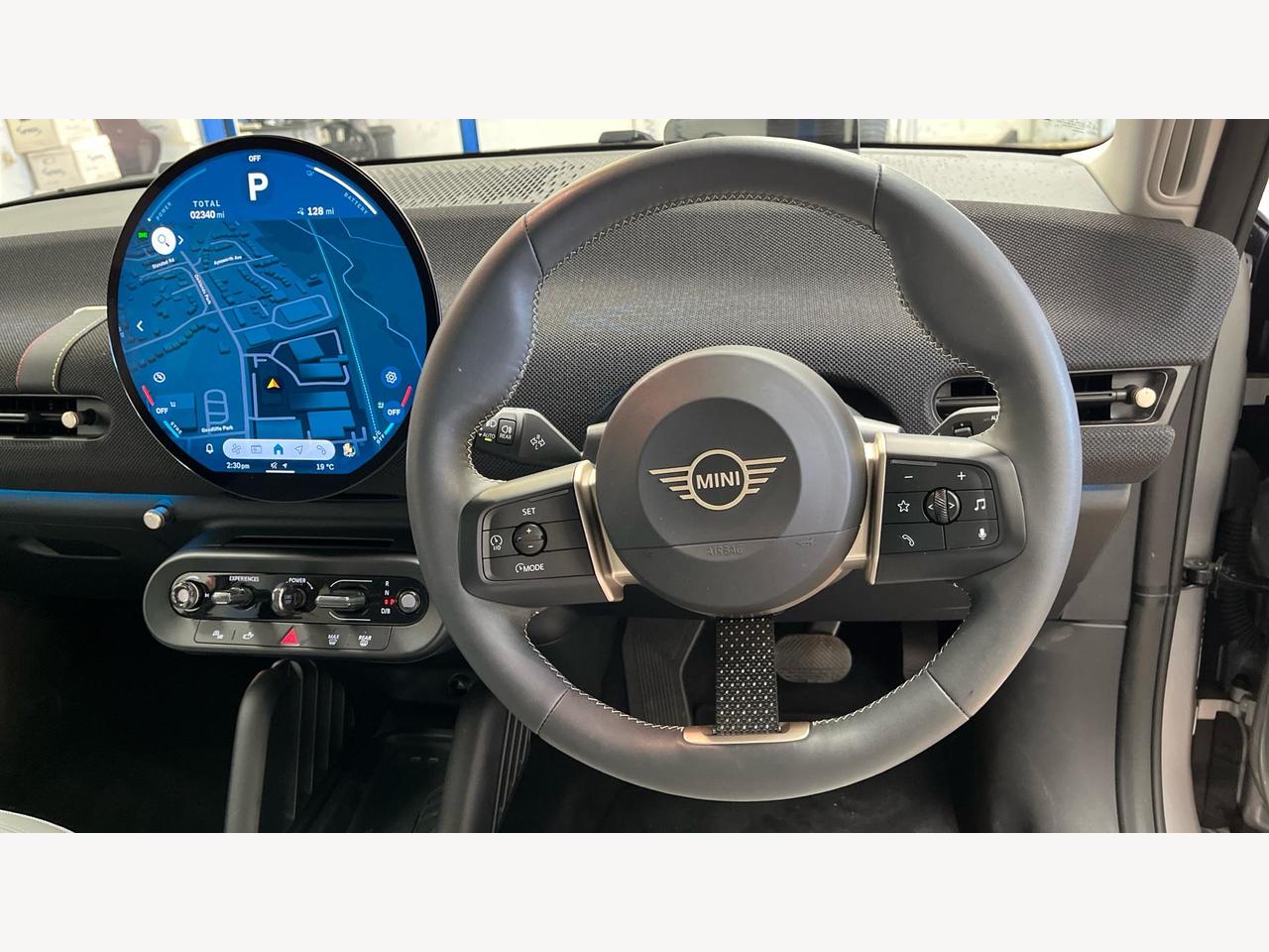 Used MINI Cooper 2025 for sale - 76678192: Photo 5
