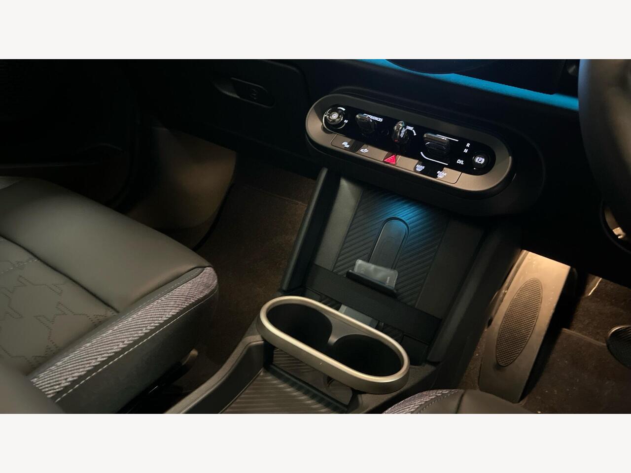 Used MINI Cooper 2025 for sale - 76692536: Photo 10