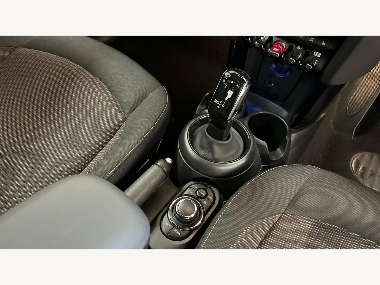 Used MINI Convertible 2022 for sale - 76674127: Photo 10