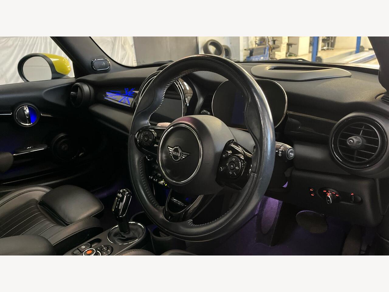 Used MINI Hatch 2020 for sale - 76680887: Photo 6