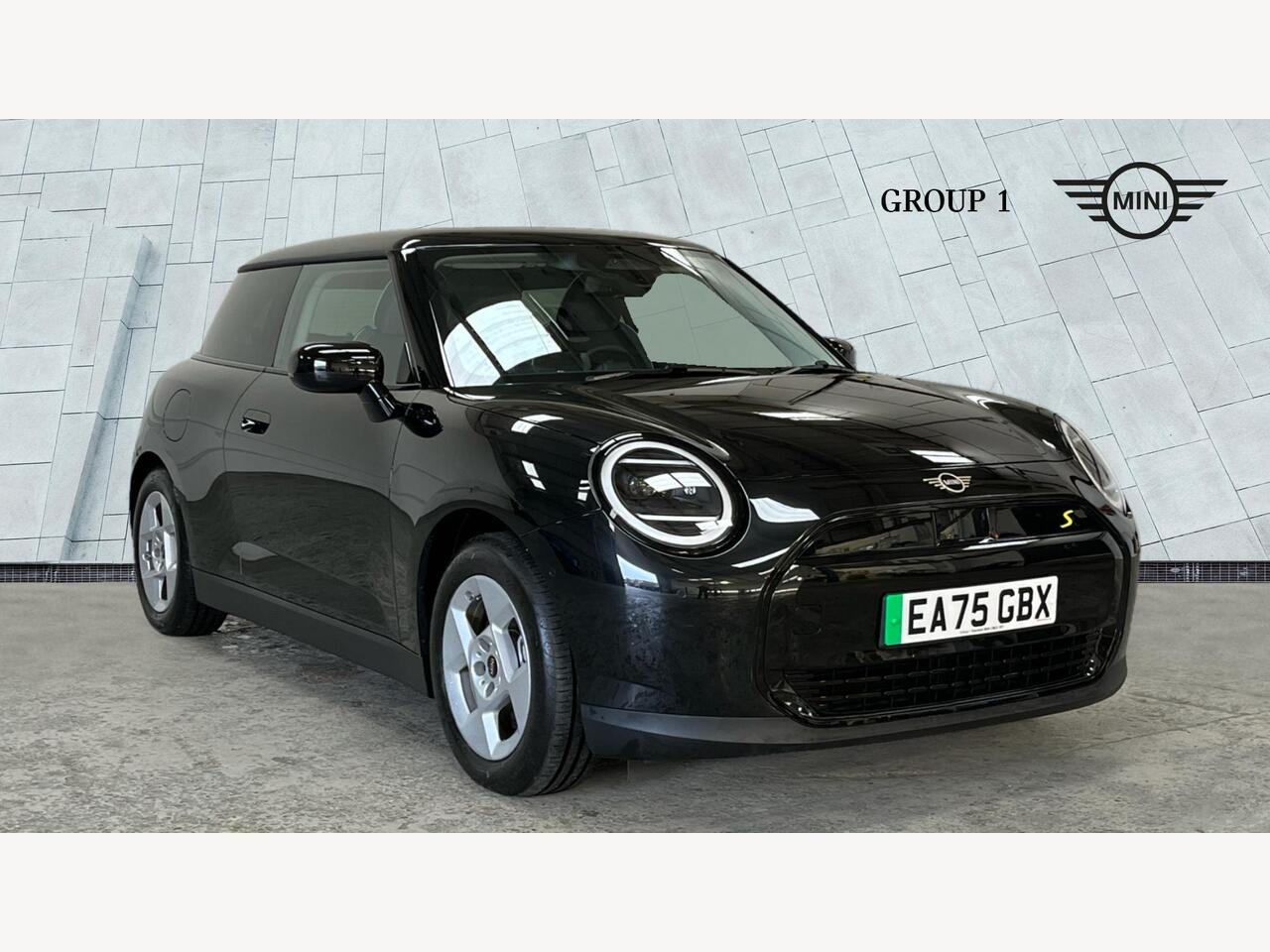 Used MINI Cooper 2025 for sale - 76678760: Photo 1