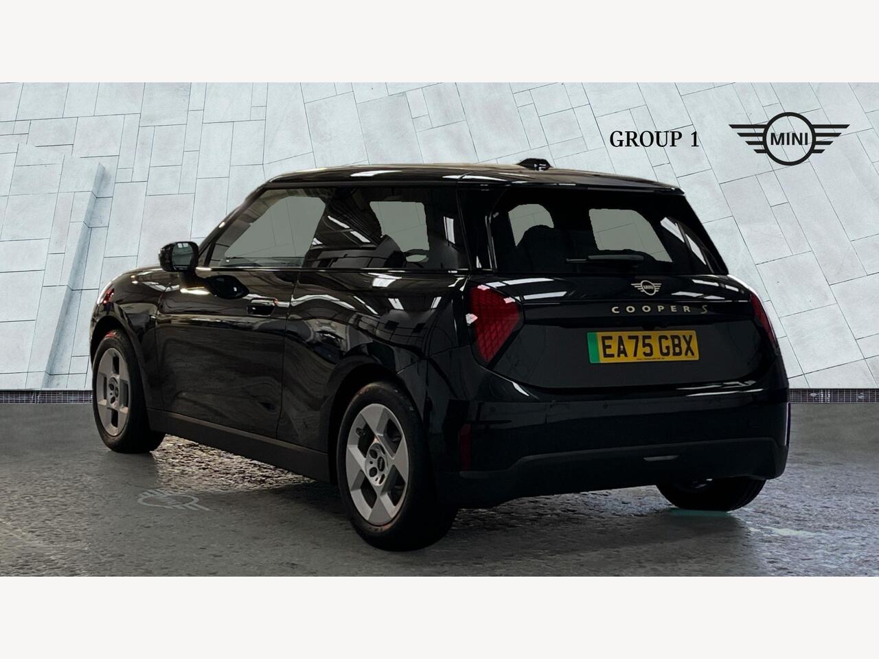 Used MINI Cooper 2025 for sale - 76678760: Photo 2