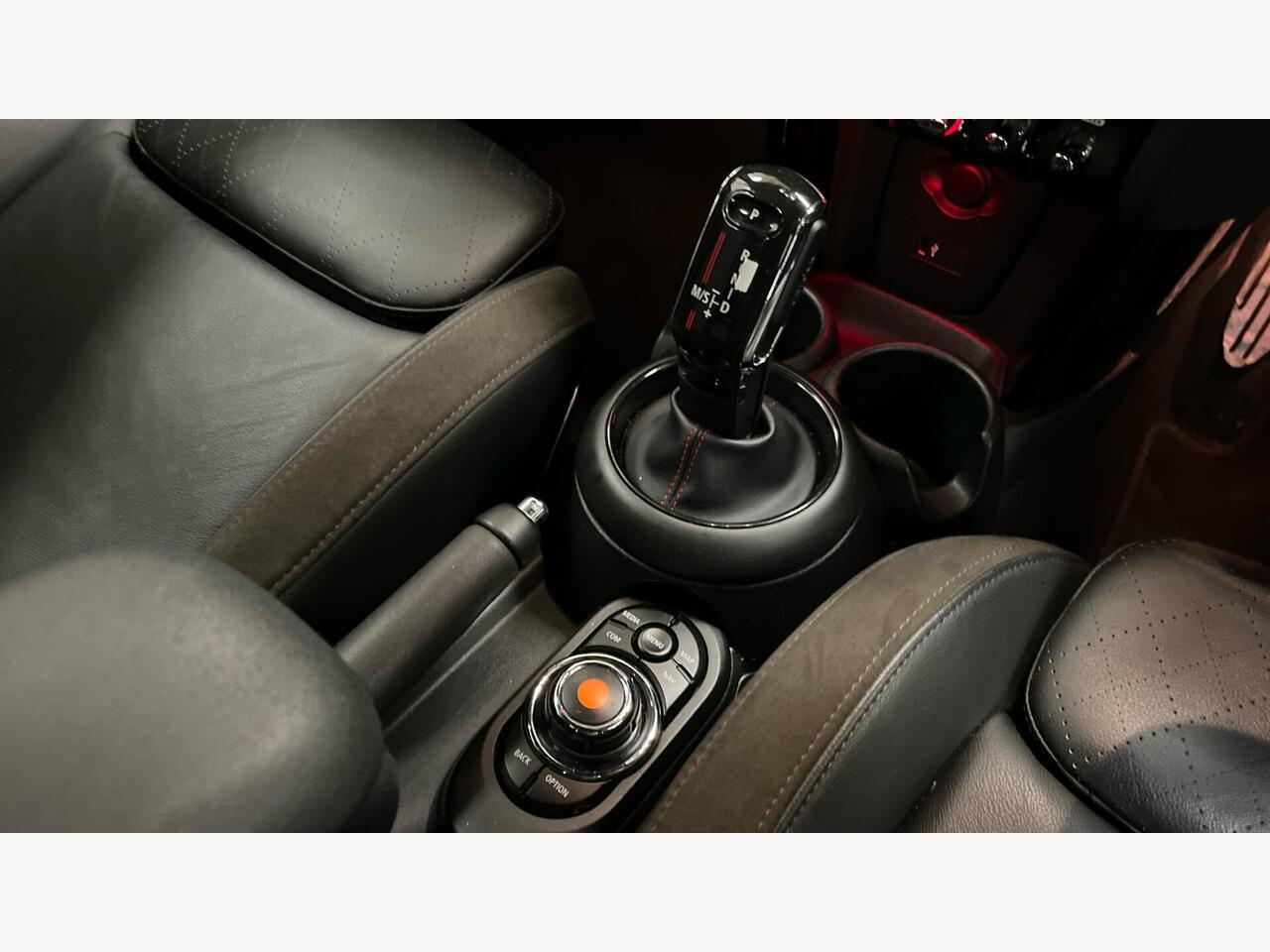 Used MINI Convertible 2020 for sale - 76681034: Photo 10