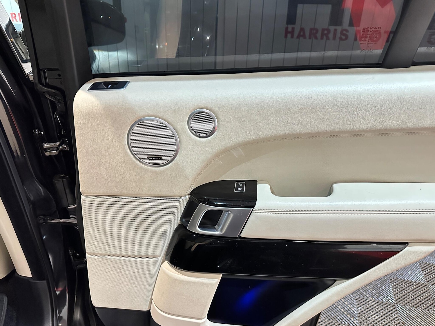 Used Land Rover Range Rover 2014 for sale - 76942677: Photo 20