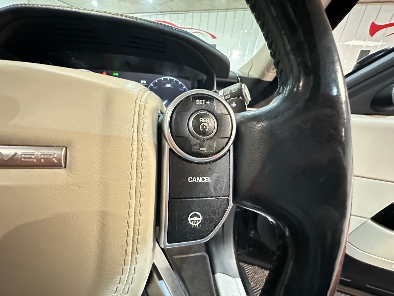 Used Land Rover Range Rover 2014 for sale - 76942677: Photo 36