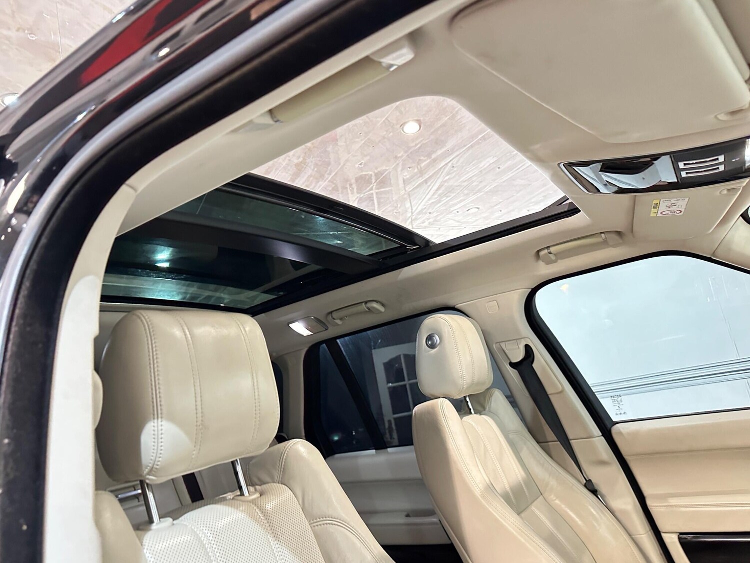 Used Land Rover Range Rover 2014 for sale - 76942677: Photo 46