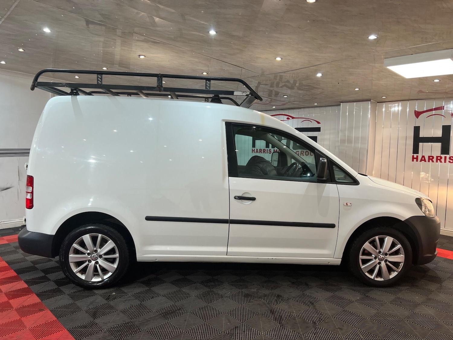 Used Volkswagen Caddy 2011 for sale - 76227910: Photo 9
