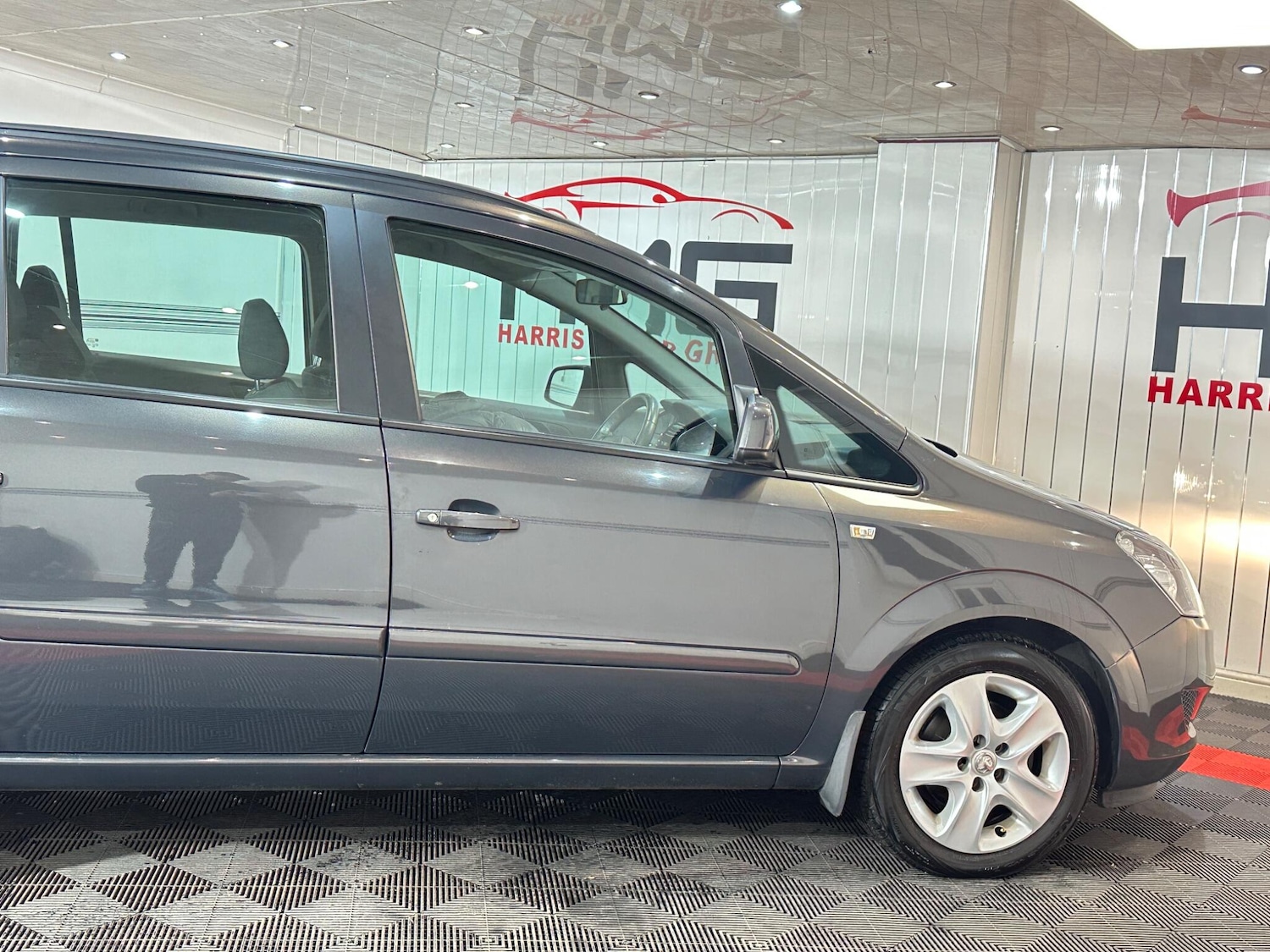 Used Vauxhall Zafira 2013 for sale - 77625473: Photo 54