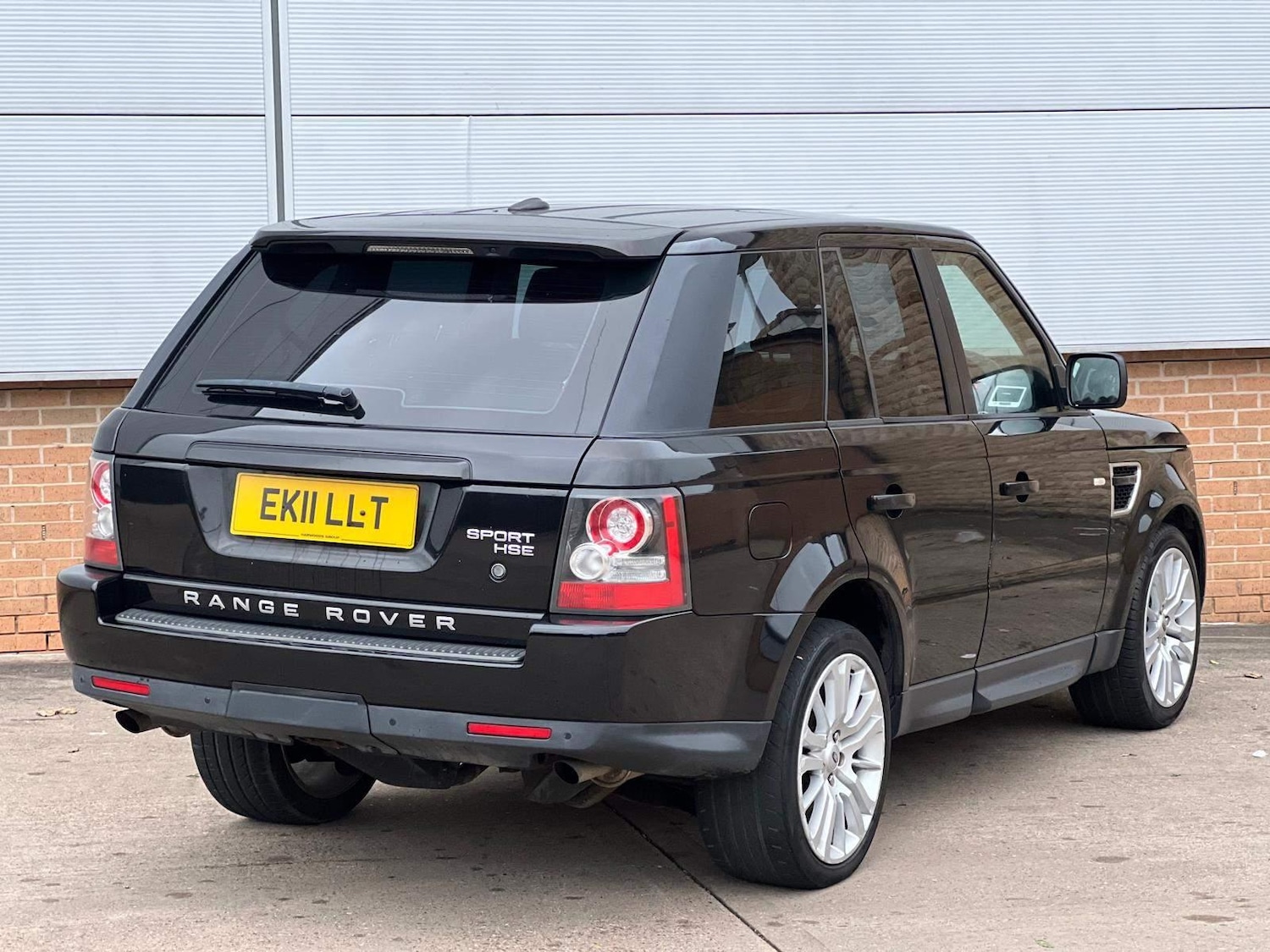 Used Land Rover Range Rover Sport 2011 for sale - 77978533: Photo 10