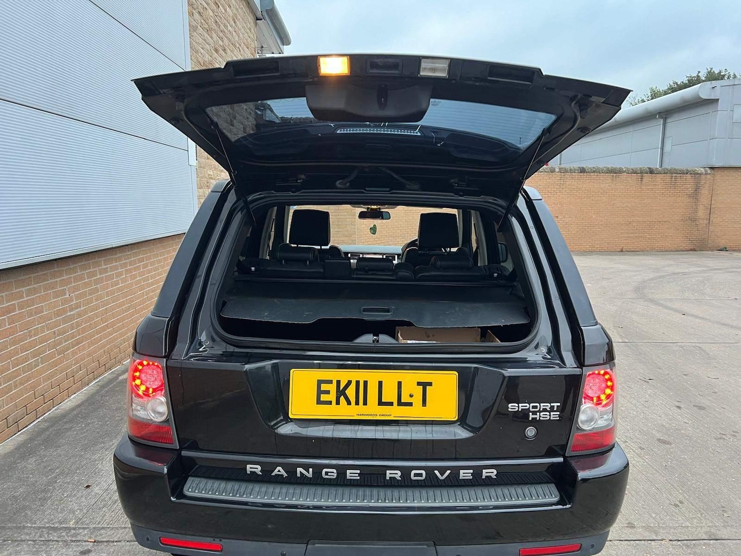 Used Land Rover Range Rover Sport 2011 for sale - 77978533: Photo 18