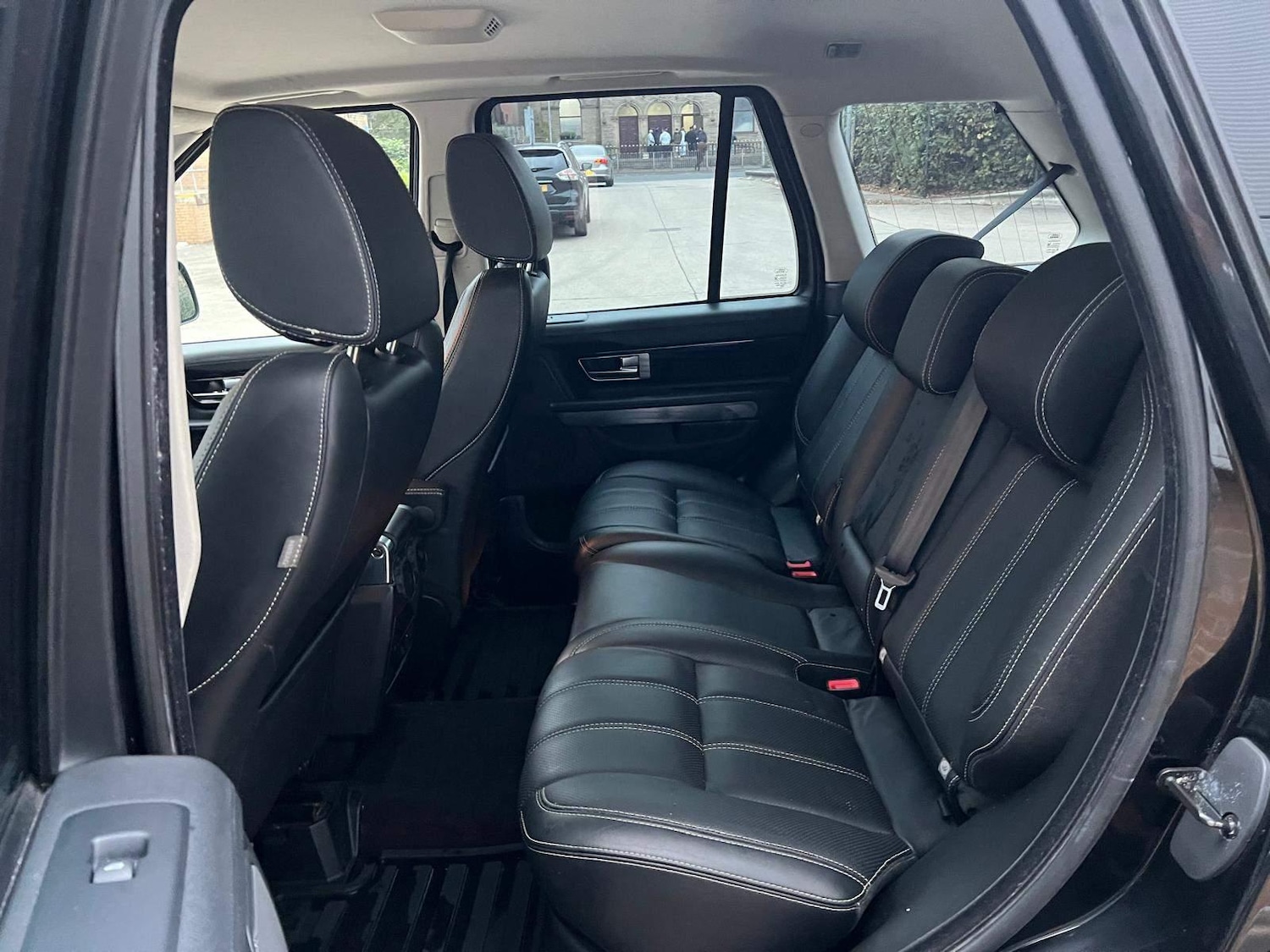 Used Land Rover Range Rover Sport 2011 for sale - 77978533: Photo 23