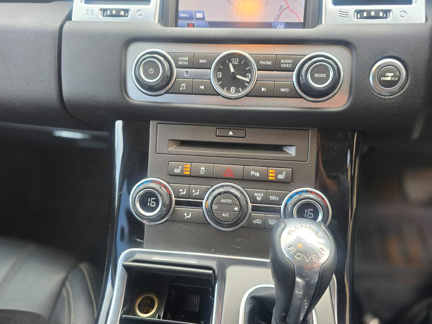 Used Land Rover Range Rover Sport 2011 for sale - 77978533: Photo 32