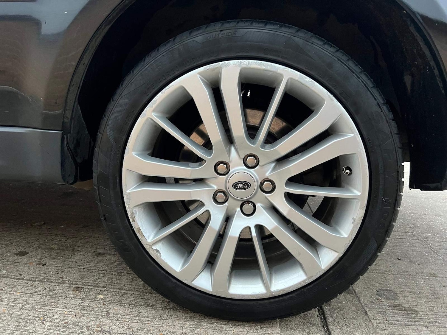 Used Land Rover Range Rover Sport 2011 for sale - 77978533: Photo 40