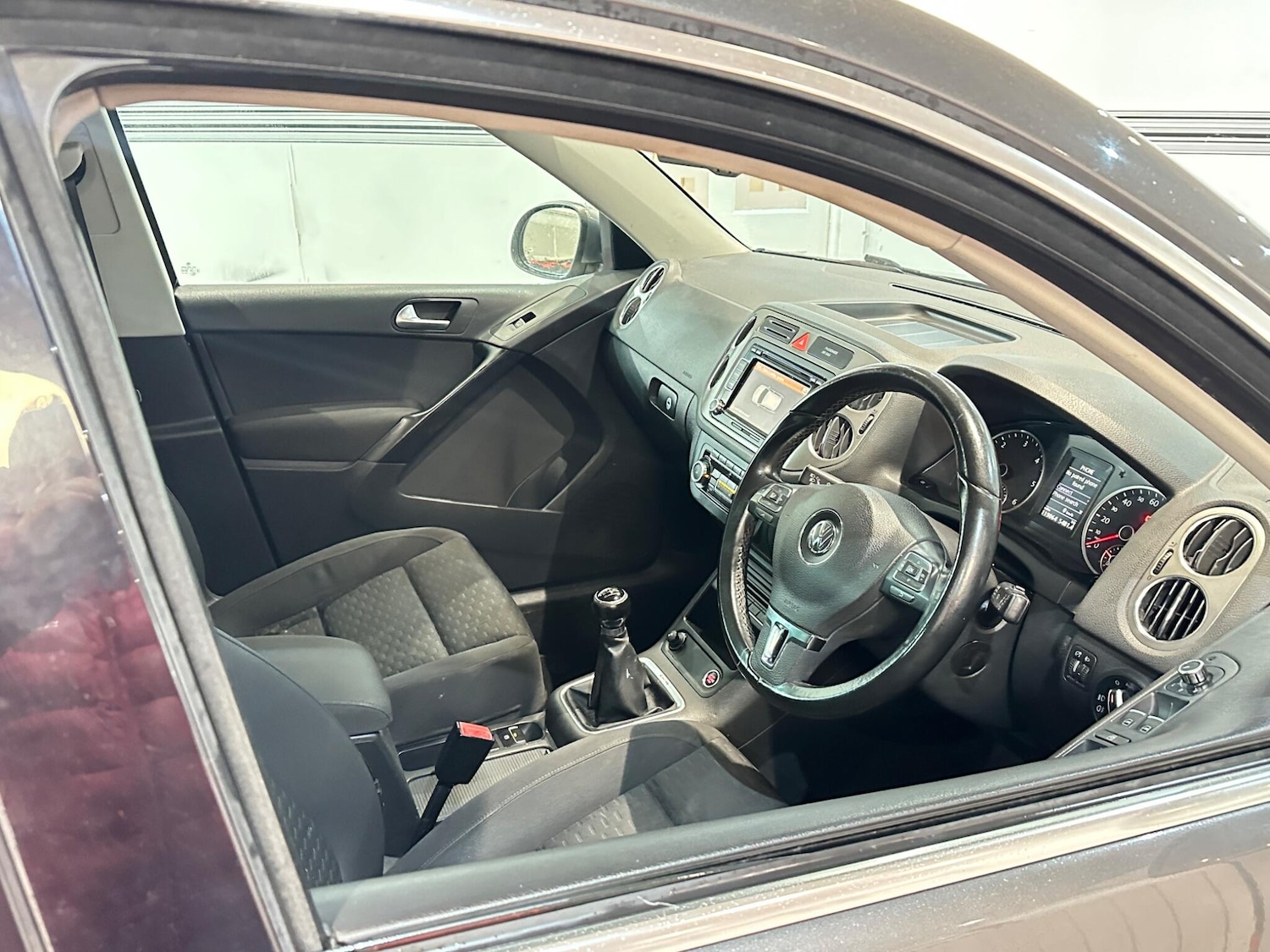 Used Volkswagen Tiguan 2010 for sale - 76942514: Photo 16