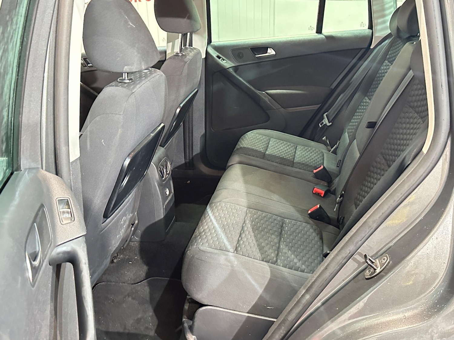 Used Volkswagen Tiguan 2010 for sale - 76942514: Photo 22