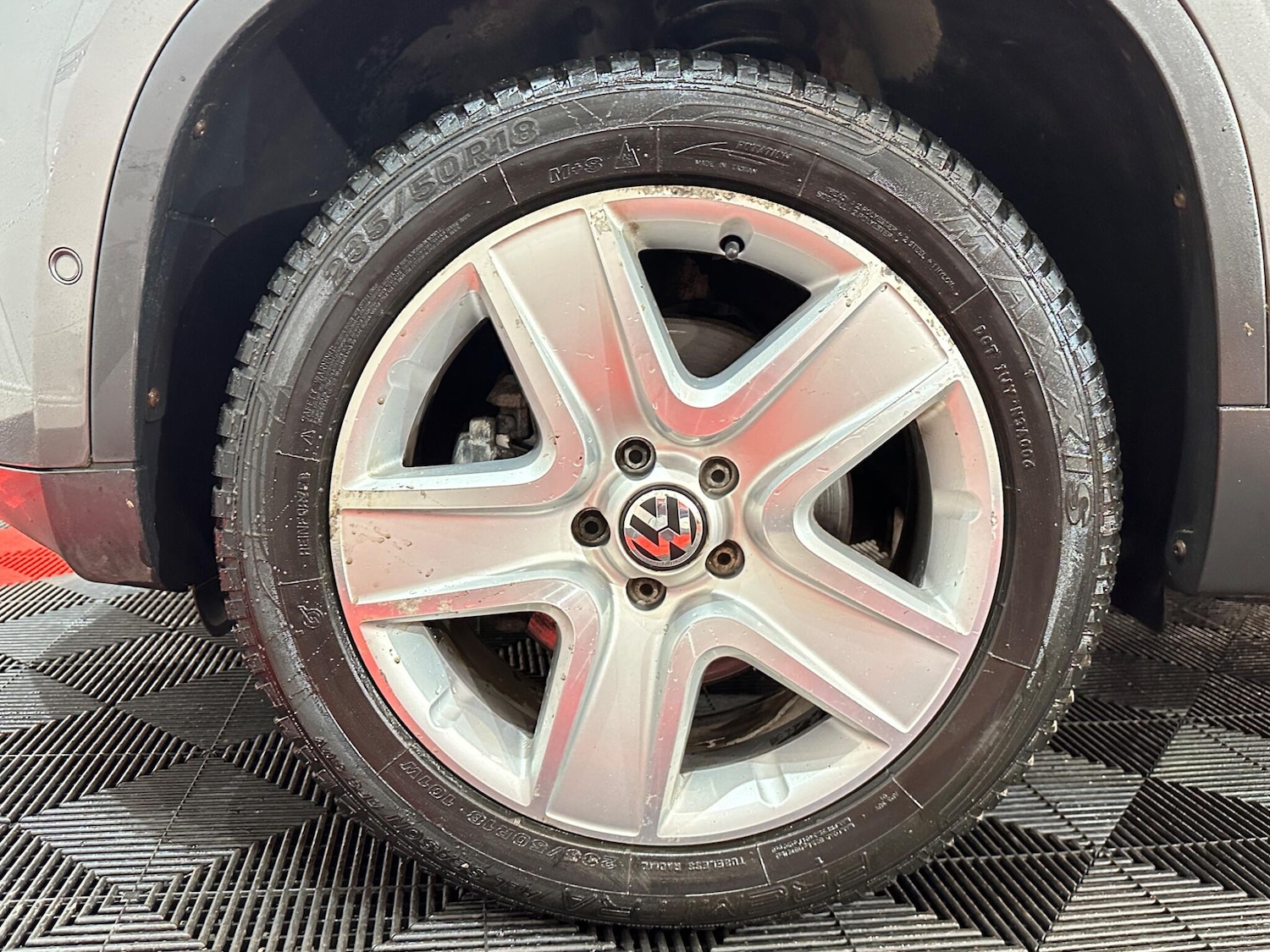 Used Volkswagen Tiguan 2010 for sale - 76942514: Photo 44