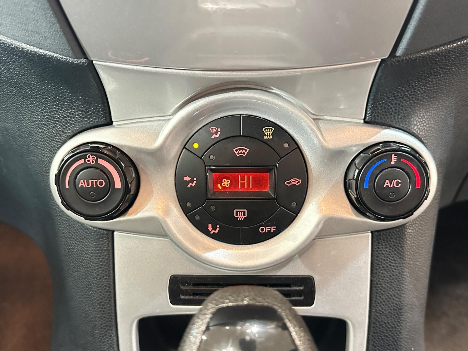 Used Ford Fiesta for sale - 76667517: Photo 29