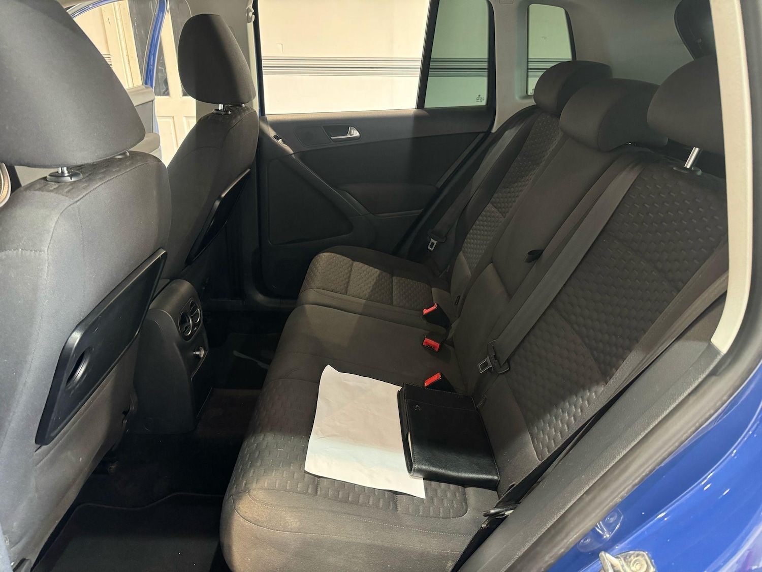 Used Volkswagen Tiguan 2011 for sale - 76457954: Photo 24