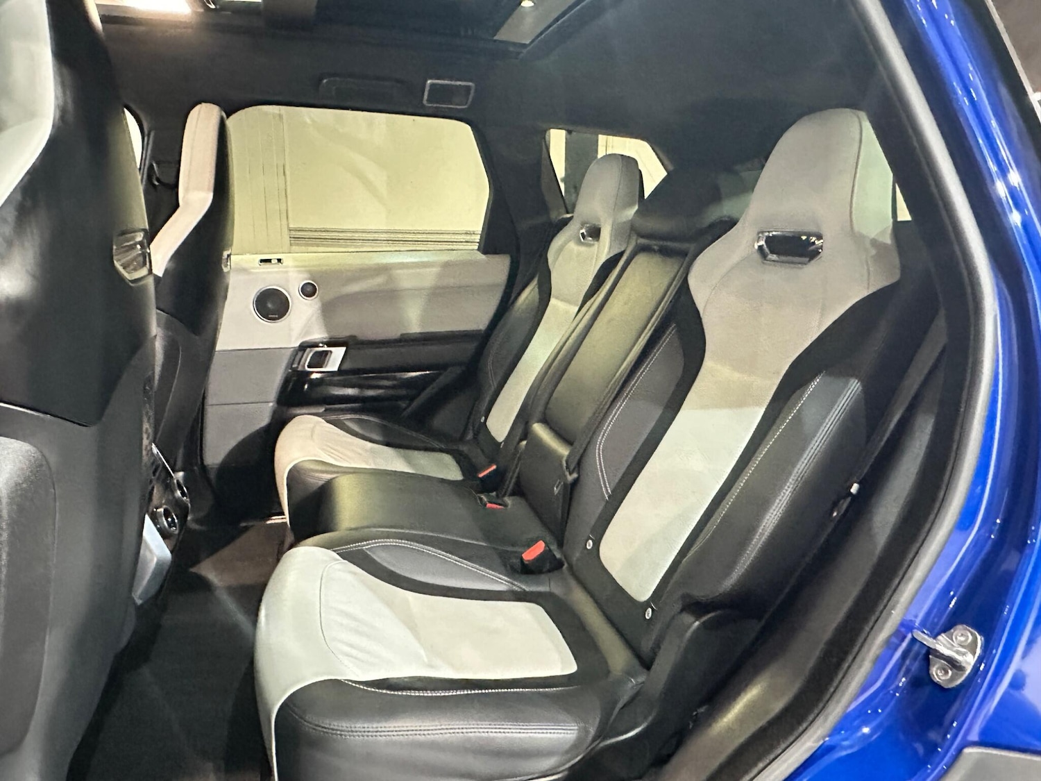 Used Land Rover Range Rover Sport 2021 for sale - 76942587: Photo 32