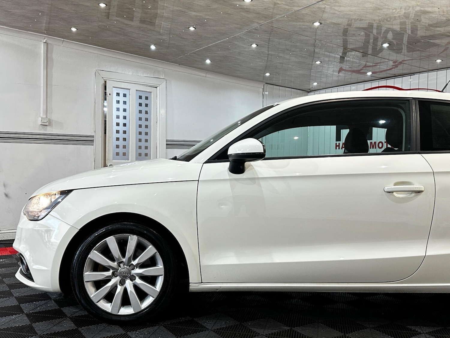 Used Audi A1 for sale - 78148001: Photo 42