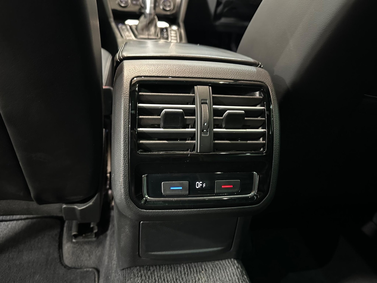 Used Volkswagen Passat 2016 for sale - 76409476: Photo 24