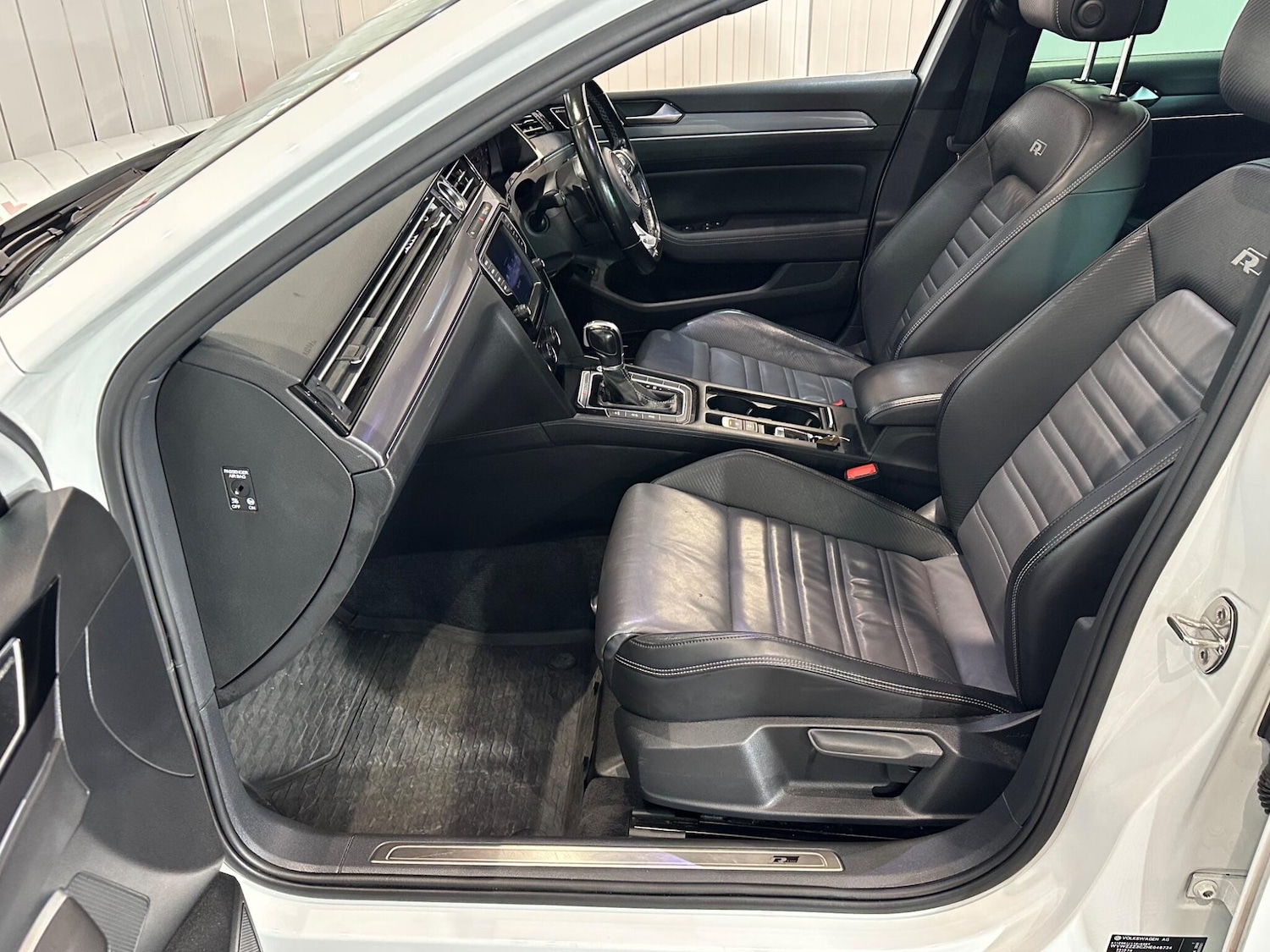 Used Volkswagen Passat 2016 for sale - 76409476: Photo 26