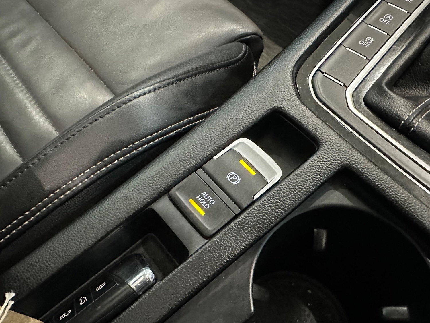 Used Volkswagen Passat 2016 for sale - 76409476: Photo 39