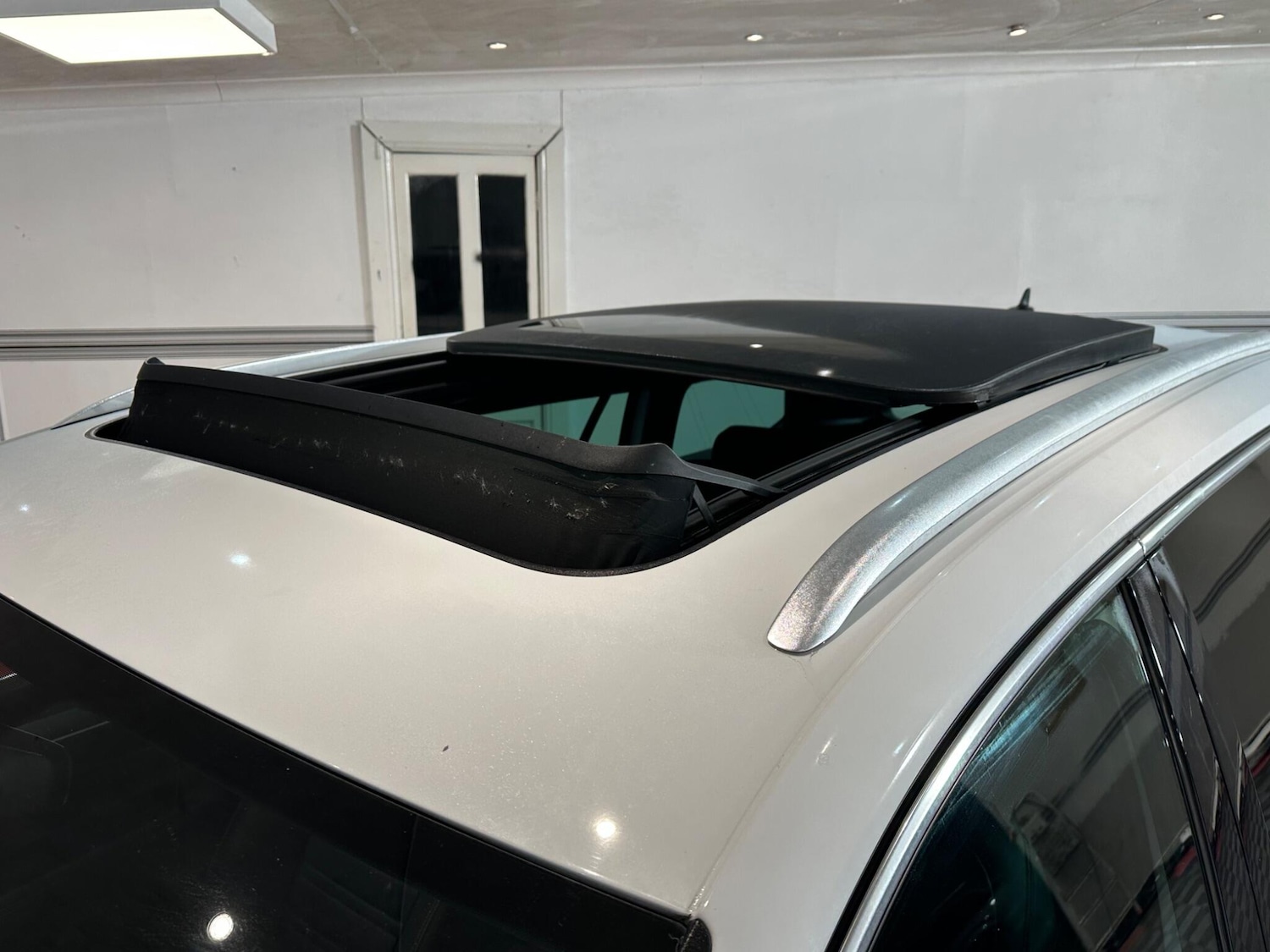 Used Volkswagen Passat 2016 for sale - 76409476: Photo 44