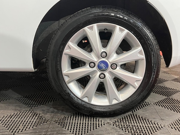 Used Ford Fiesta 2010 for sale - 76189577: Photo 37