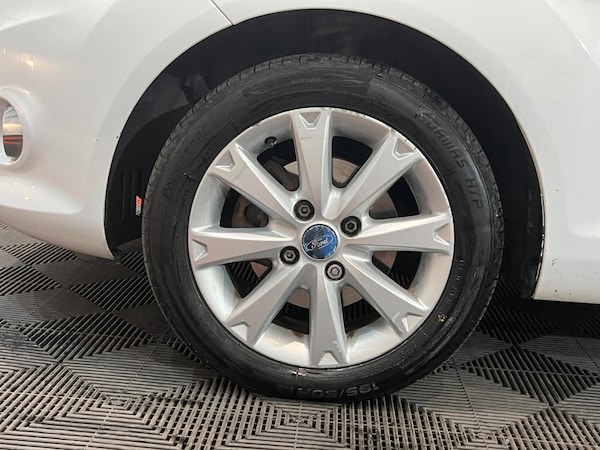 Used Ford Fiesta 2010 for sale - 76189577: Photo 38