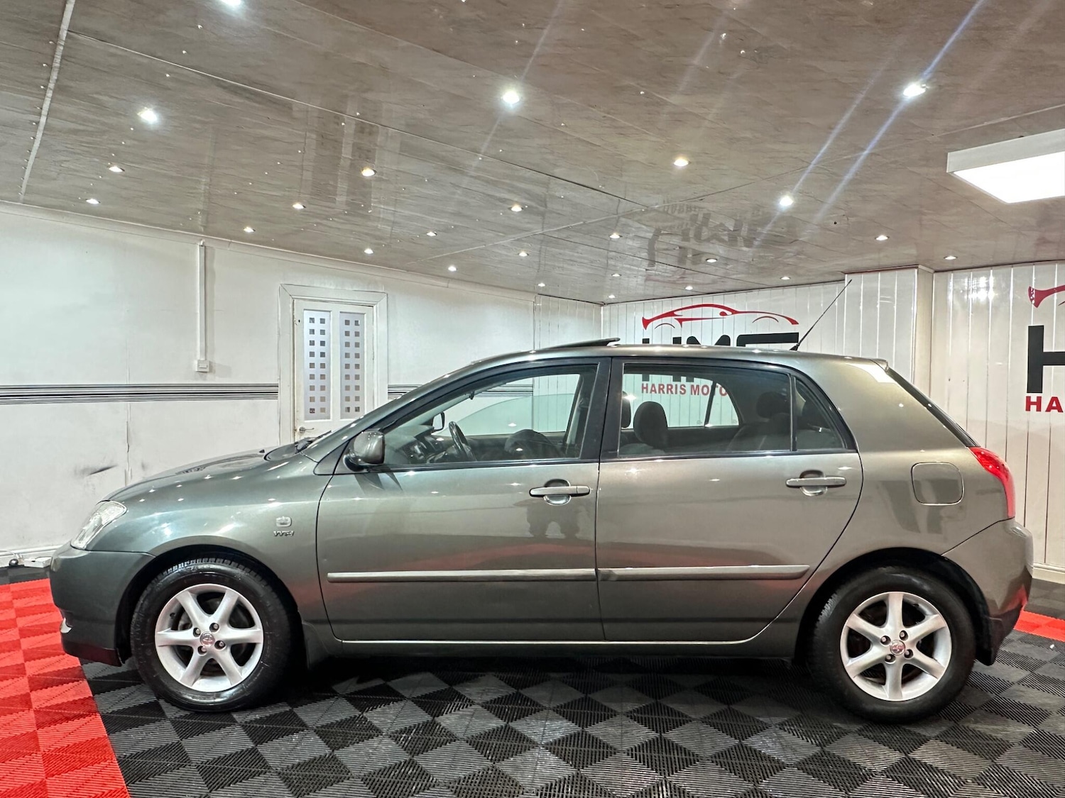 Used Toyota Corolla 2002 for sale - 76855957: Photo 11