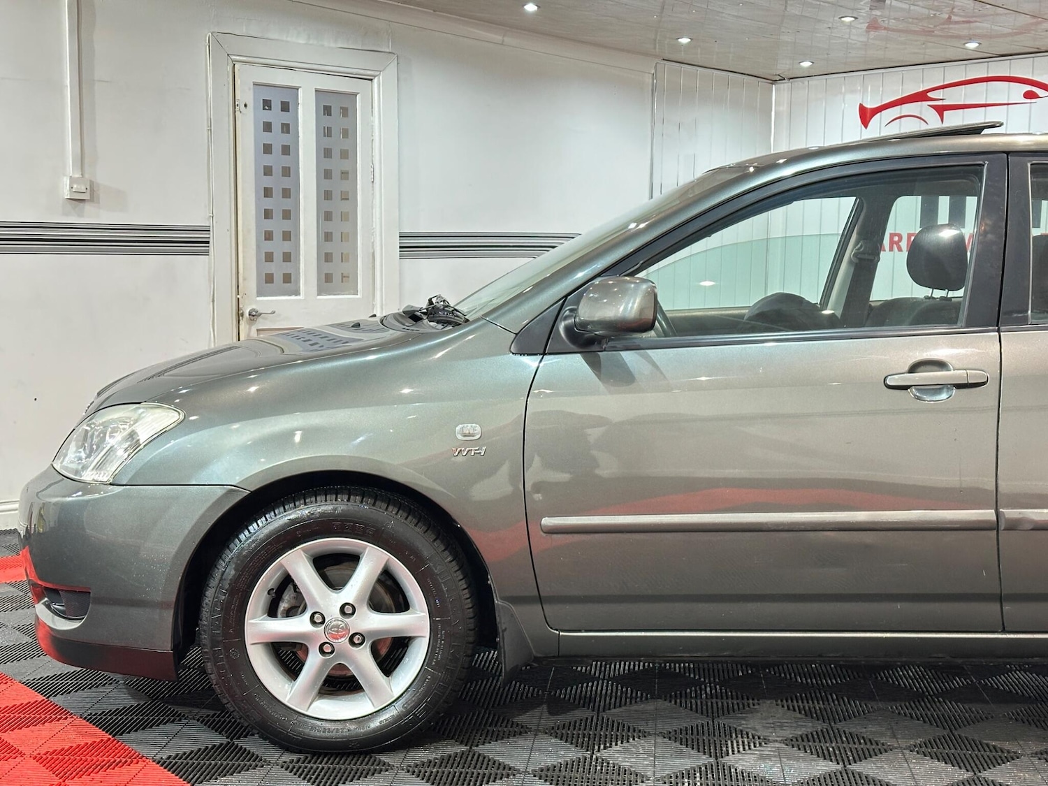 Used Toyota Corolla 2002 for sale - 76855957: Photo 39