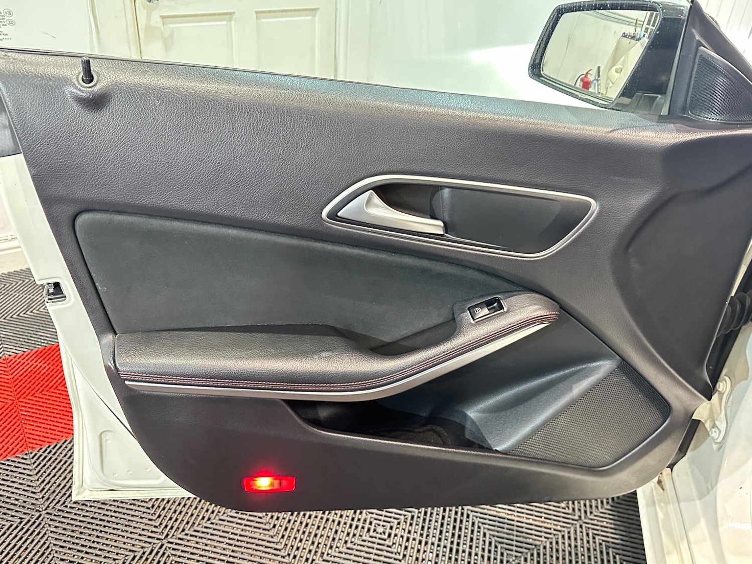 Used Mercedes-Benz CLA 2015 for sale - 77109781: Photo 28