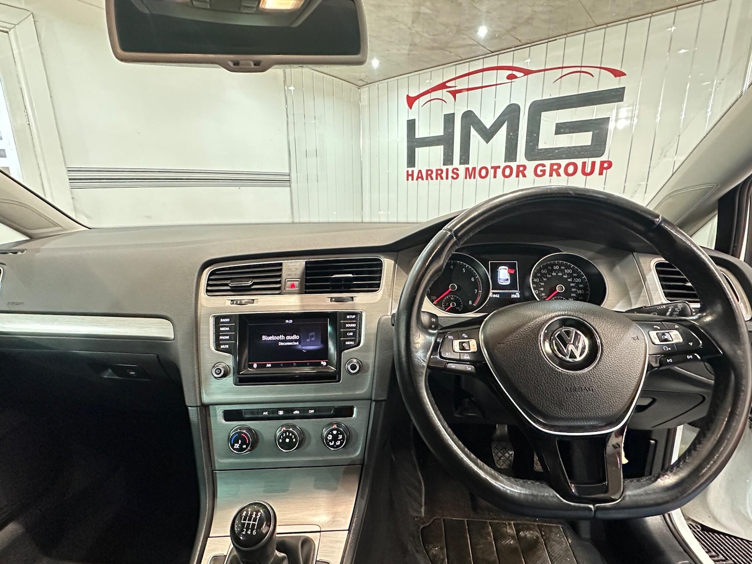 Used Volkswagen Golf 2015 for sale - 77624992: Photo 23