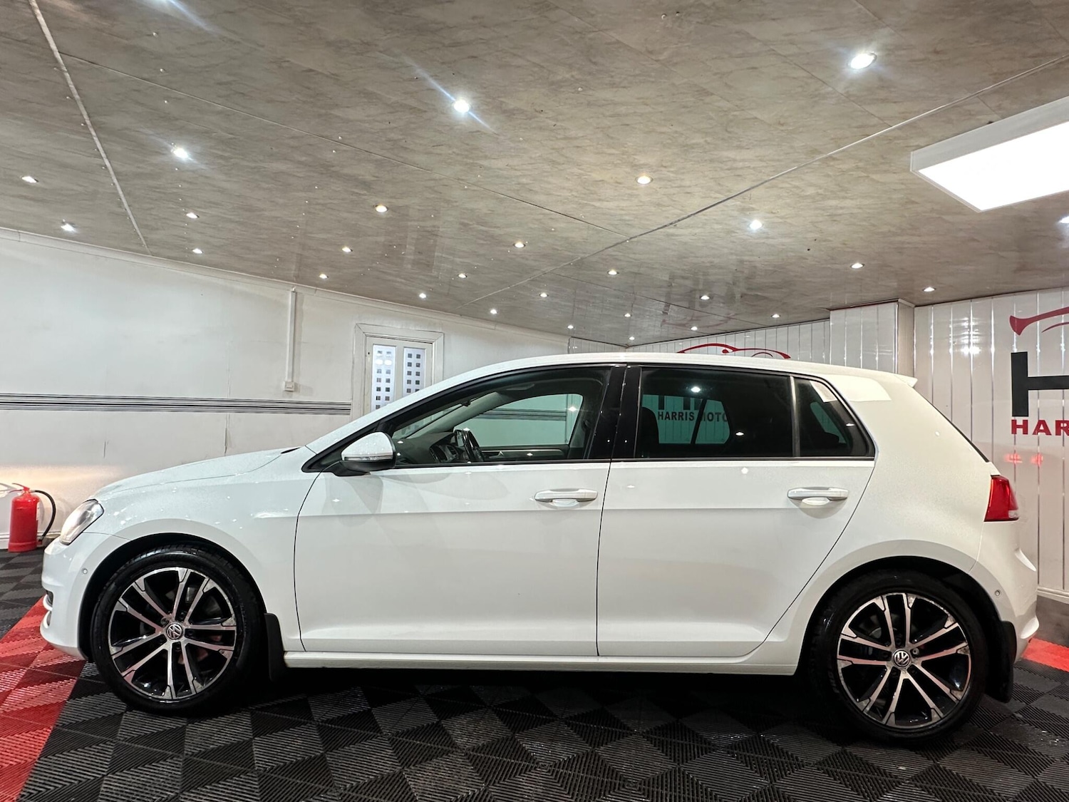 Used Volkswagen Golf 2015 for sale - 77624992: Photo 8