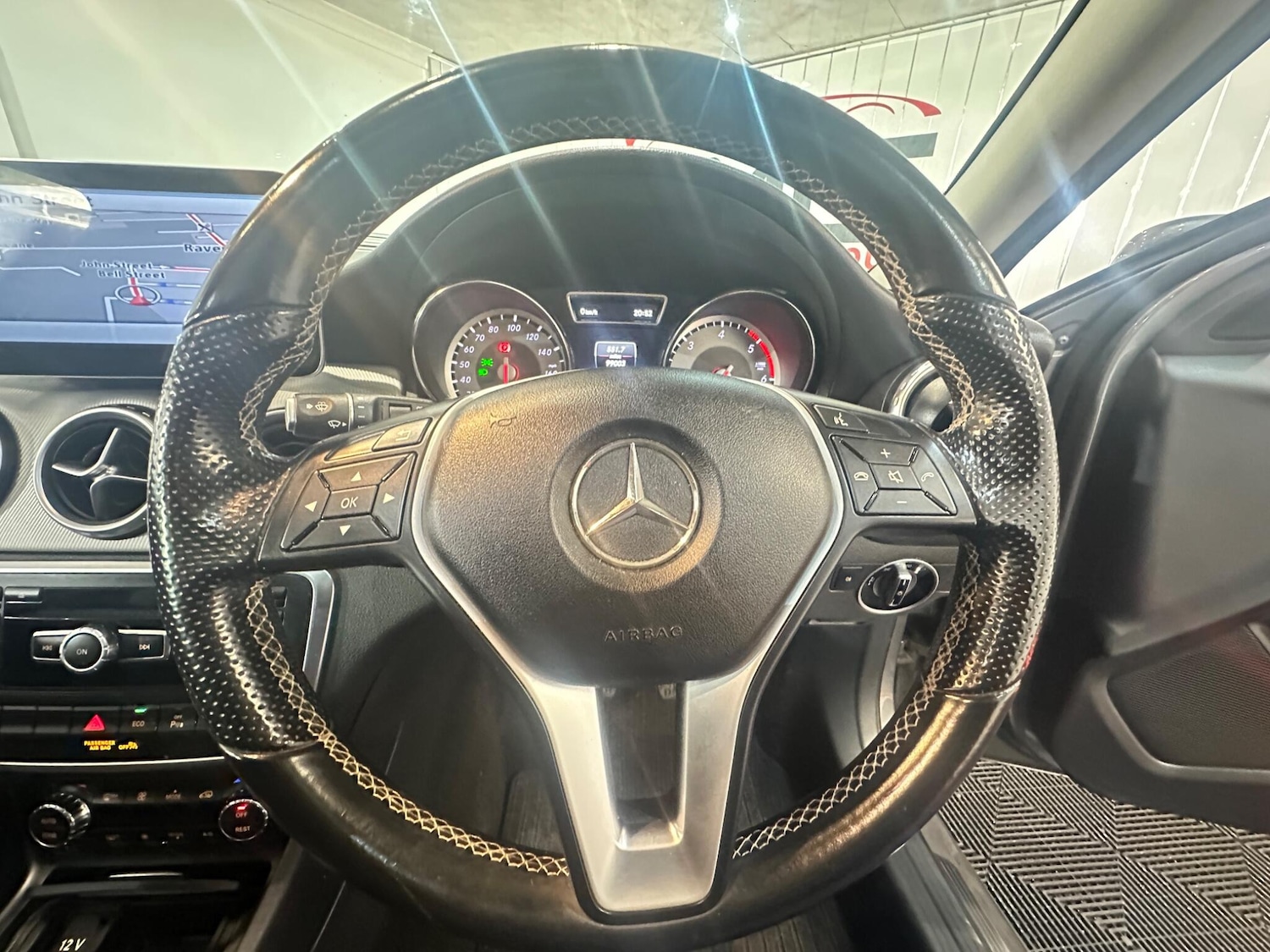 Used Mercedes-Benz GLA 2014 for sale - 76728178: Photo 27