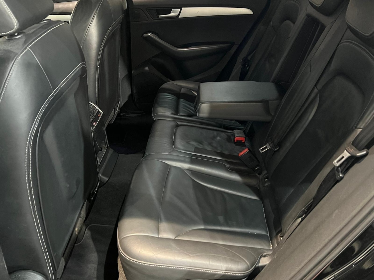Vehicle 29