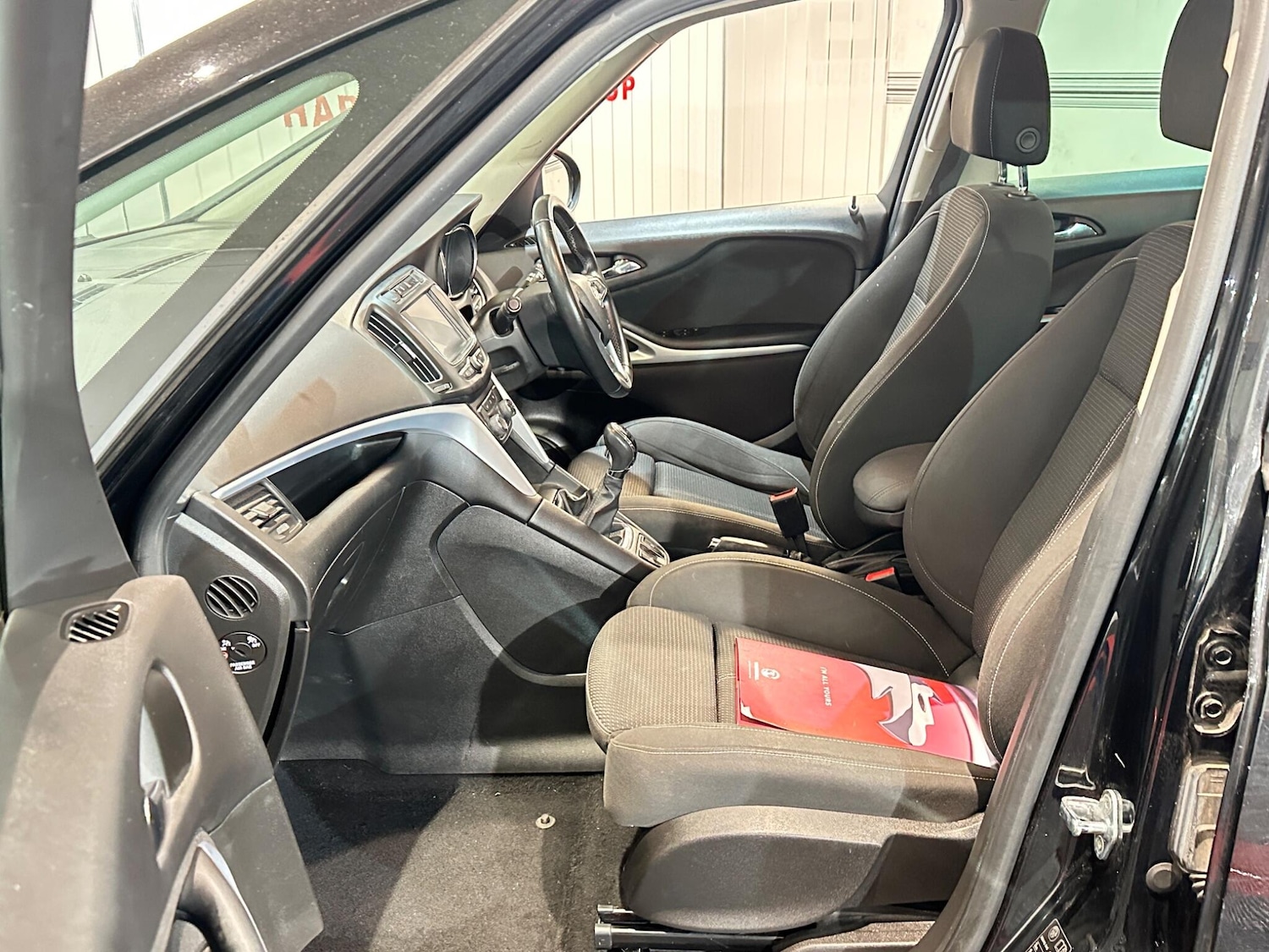 Used Vauxhall Zafira 2018 for sale - 77624993: Photo 22