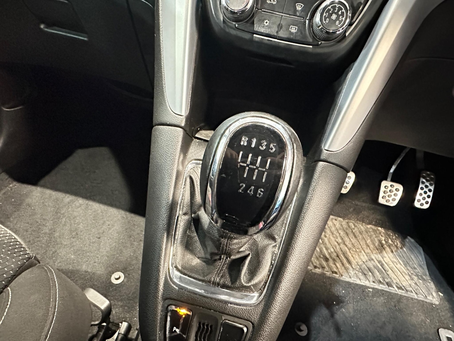 Used Vauxhall Zafira 2018 for sale - 77624993: Photo 27